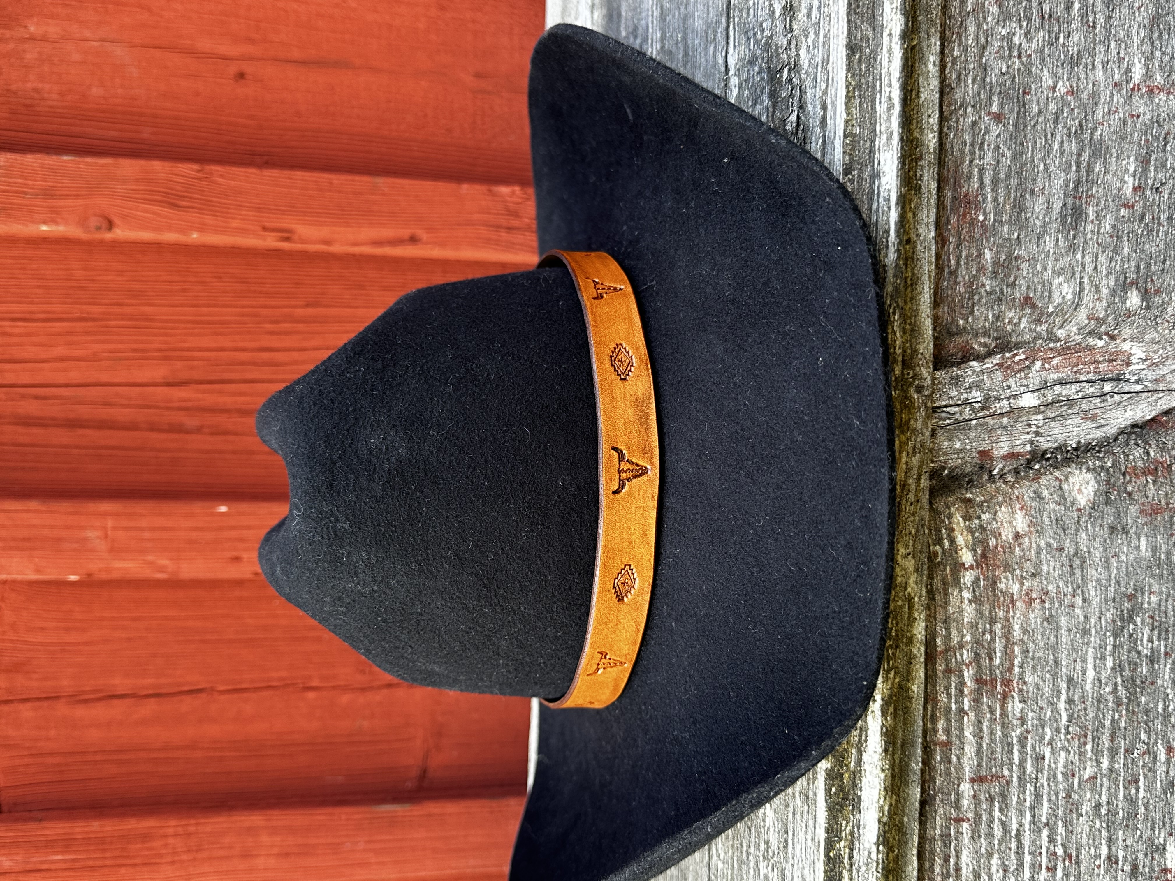 Hattband  i läder