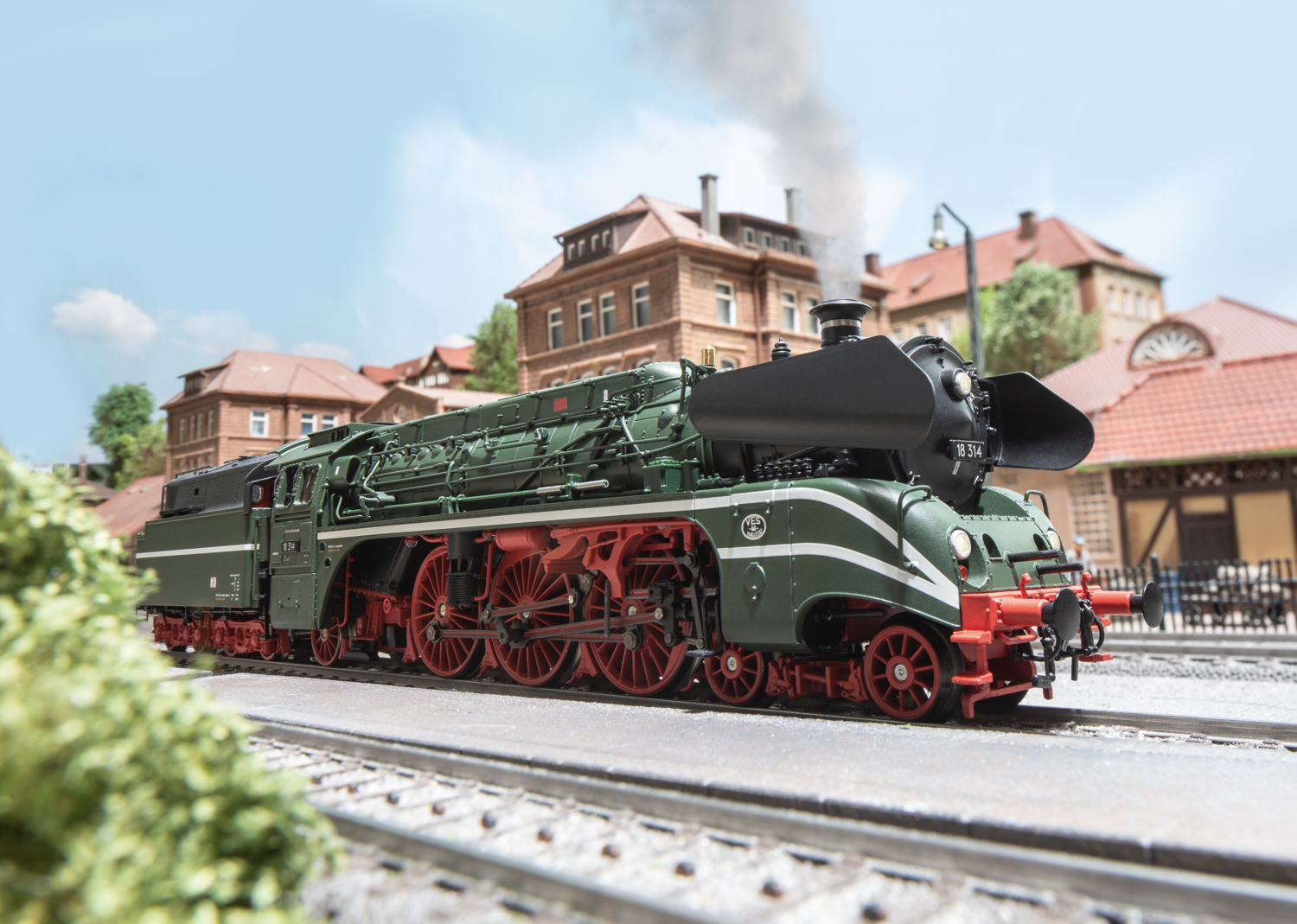 Dampflok 18 314 Öl DDR - 3