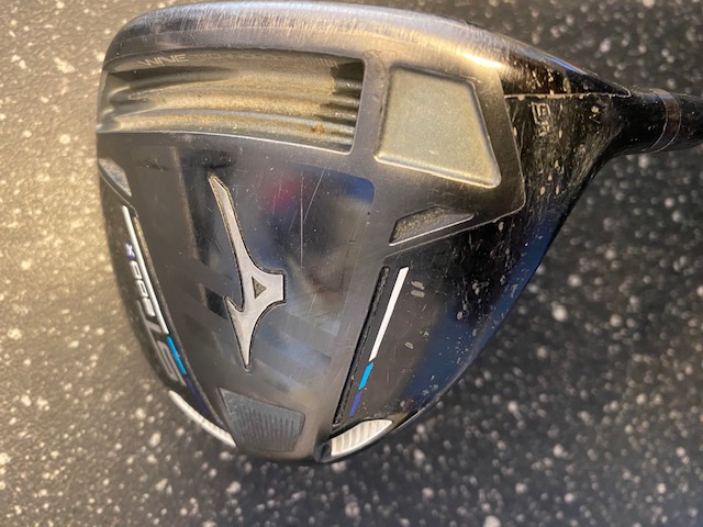 Mizuno ST 200 X  FW3  15 grader