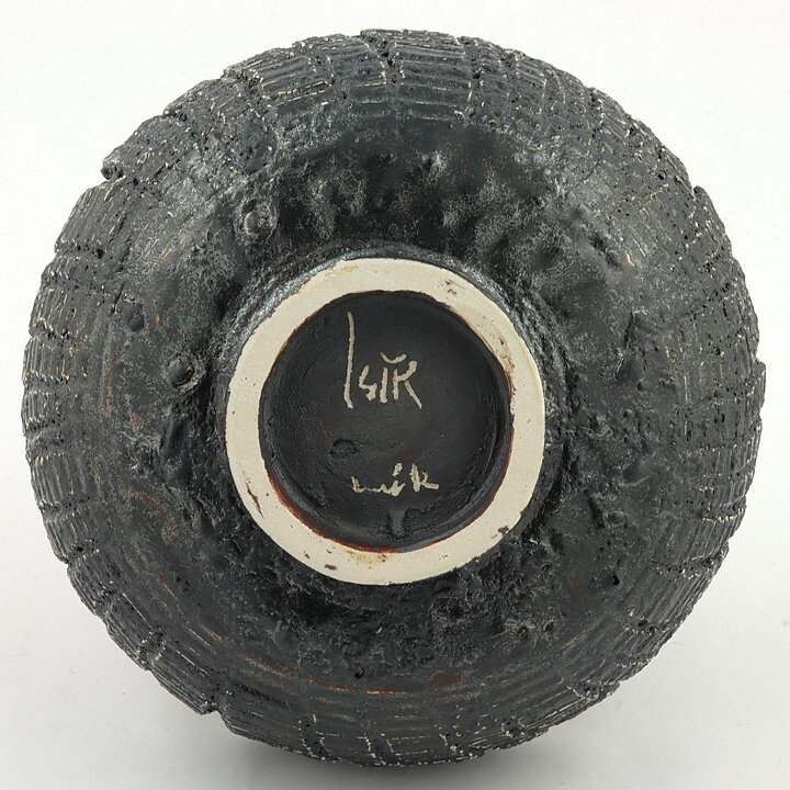 Isak Isaksson (2000s) Unique Chawan Bowl with Black Glaze 14 cm #27