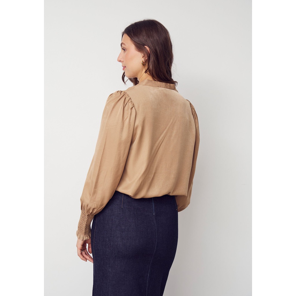 Emily Blouse - Luxury Camel - Isay - 4