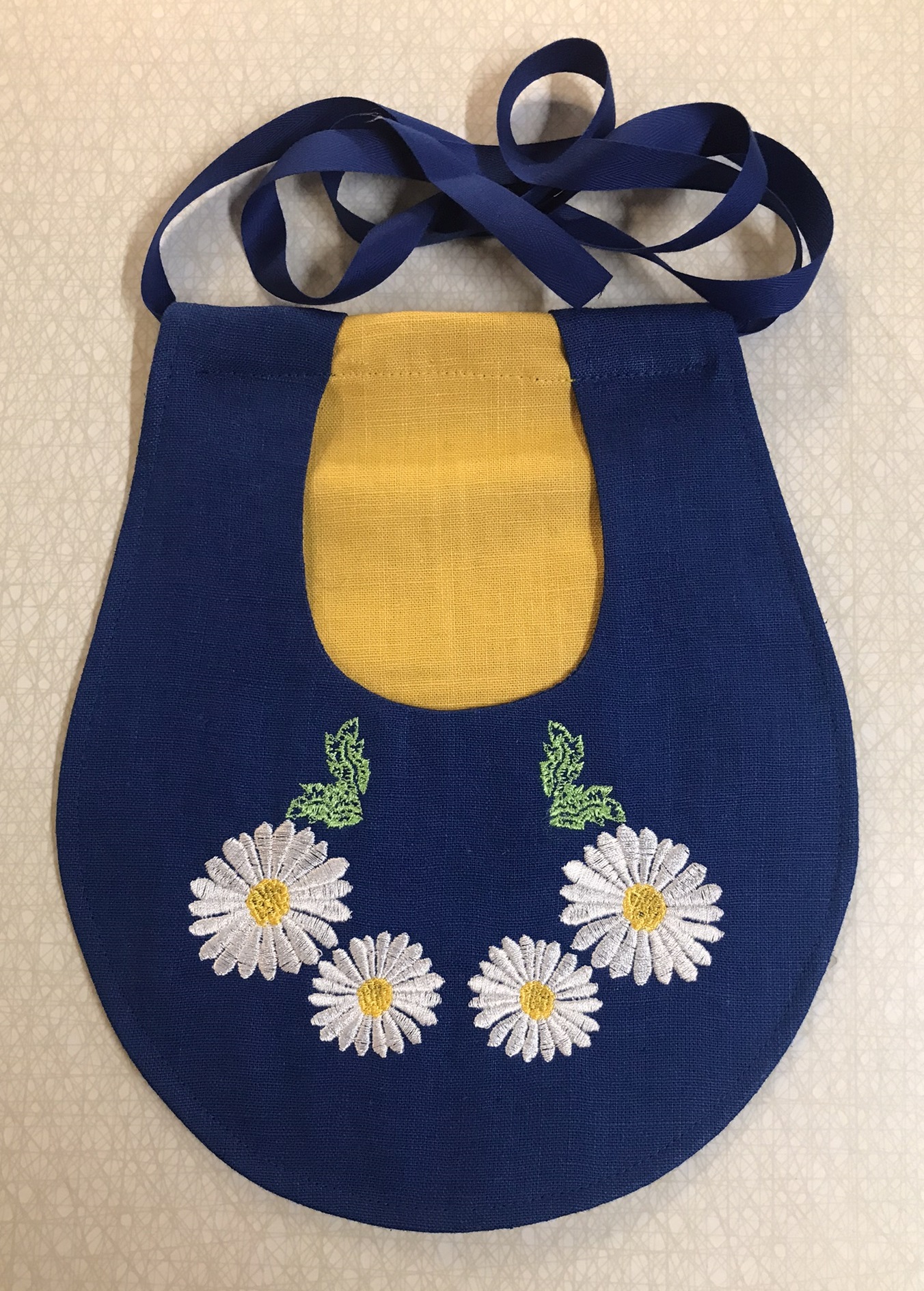 Väska till Sverigedräkt