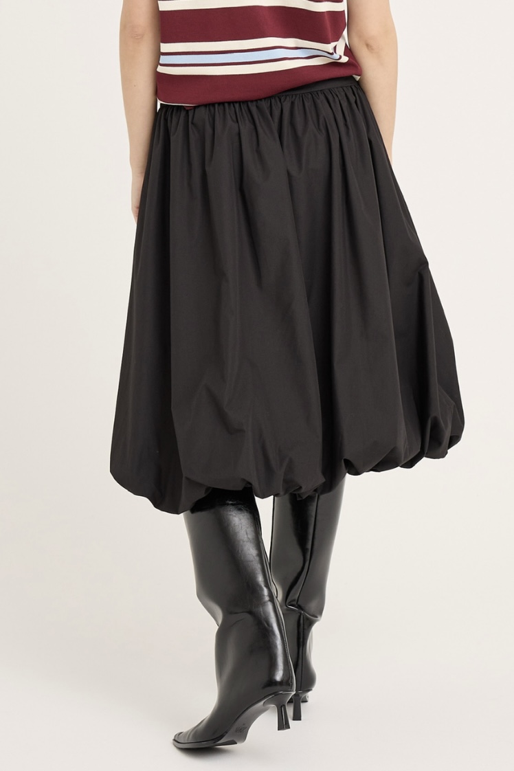 A-View - Fia Long Ballon Skirt Black - 2