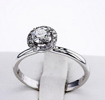 Diamantring 0.62ct