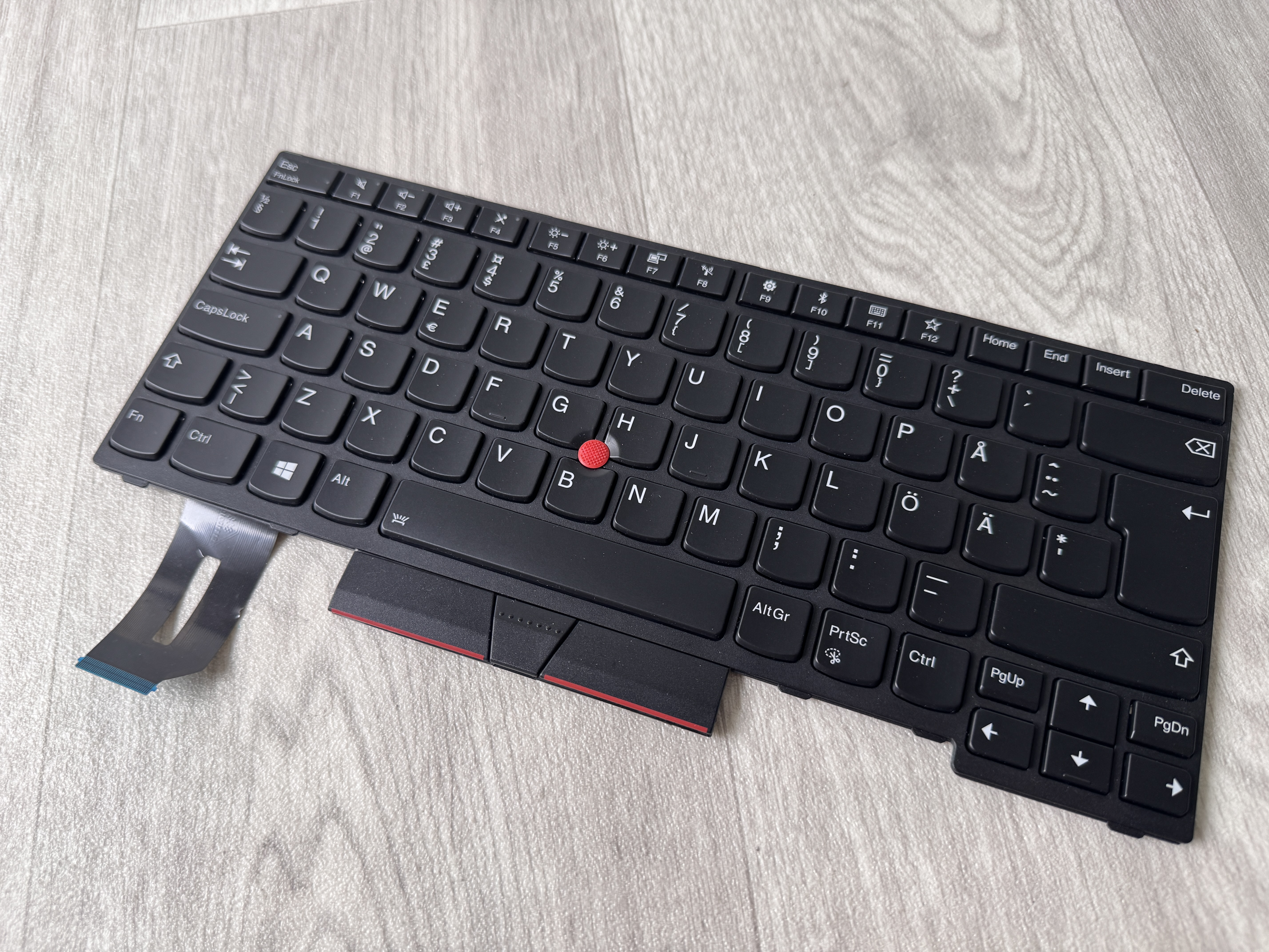 Lenovo Nordic Keyboard Thinkpad E480 E490 L380 L390 L480 T480s T490 P43S Tangentbord FRU 01YP465
