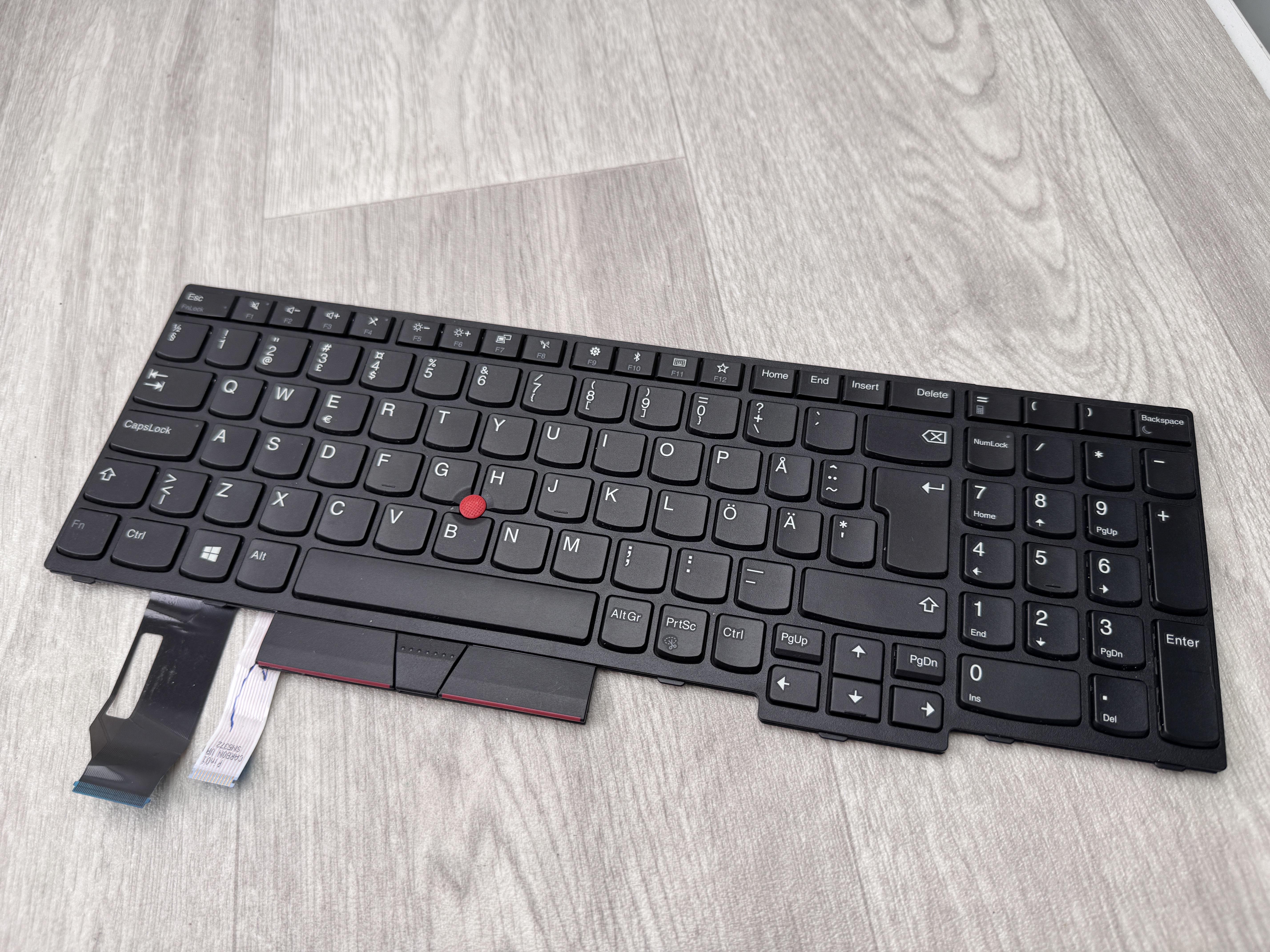 Lenovo 01YP665 Swedish Keyboard Thinkpad E580 E590 L580 L590 P52 P53 P53s P72 P73 T590 Tangentbord