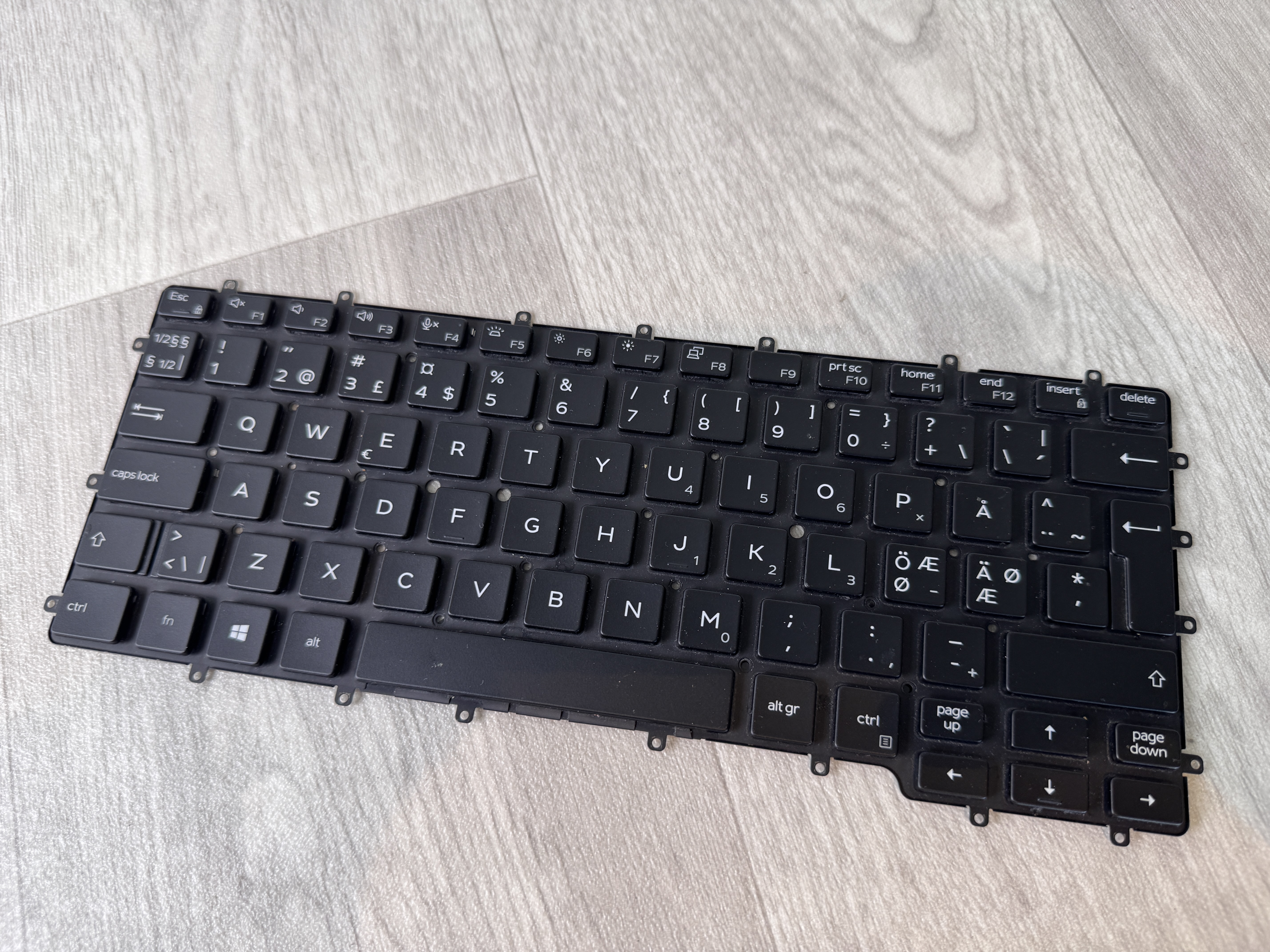 Original Dell Tangentbord Keyboard Latitude 7400 9410 2-in-1 0W0N1C W0N1C