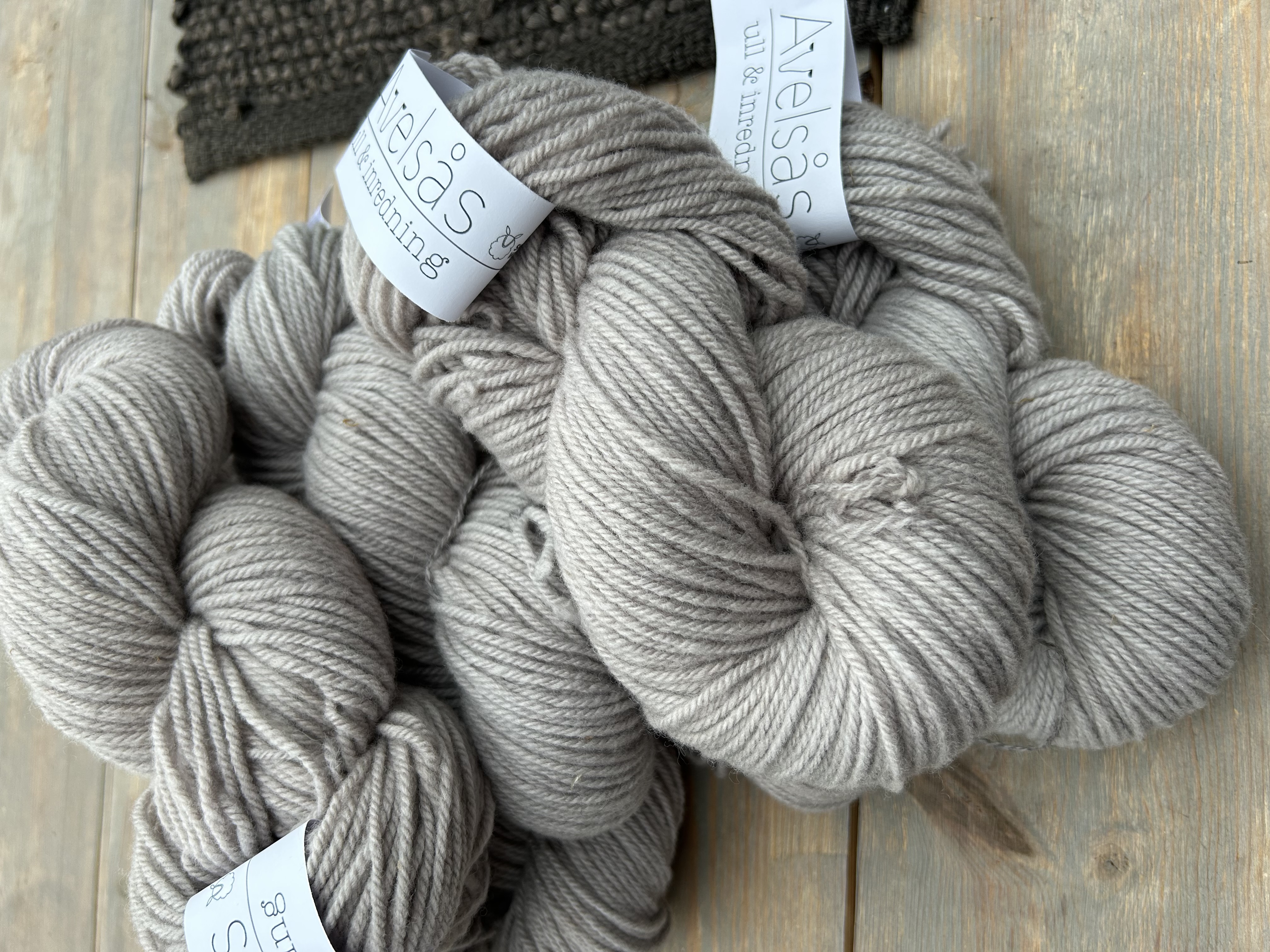 Mica slate 3-ply Jämtland yarn - 2