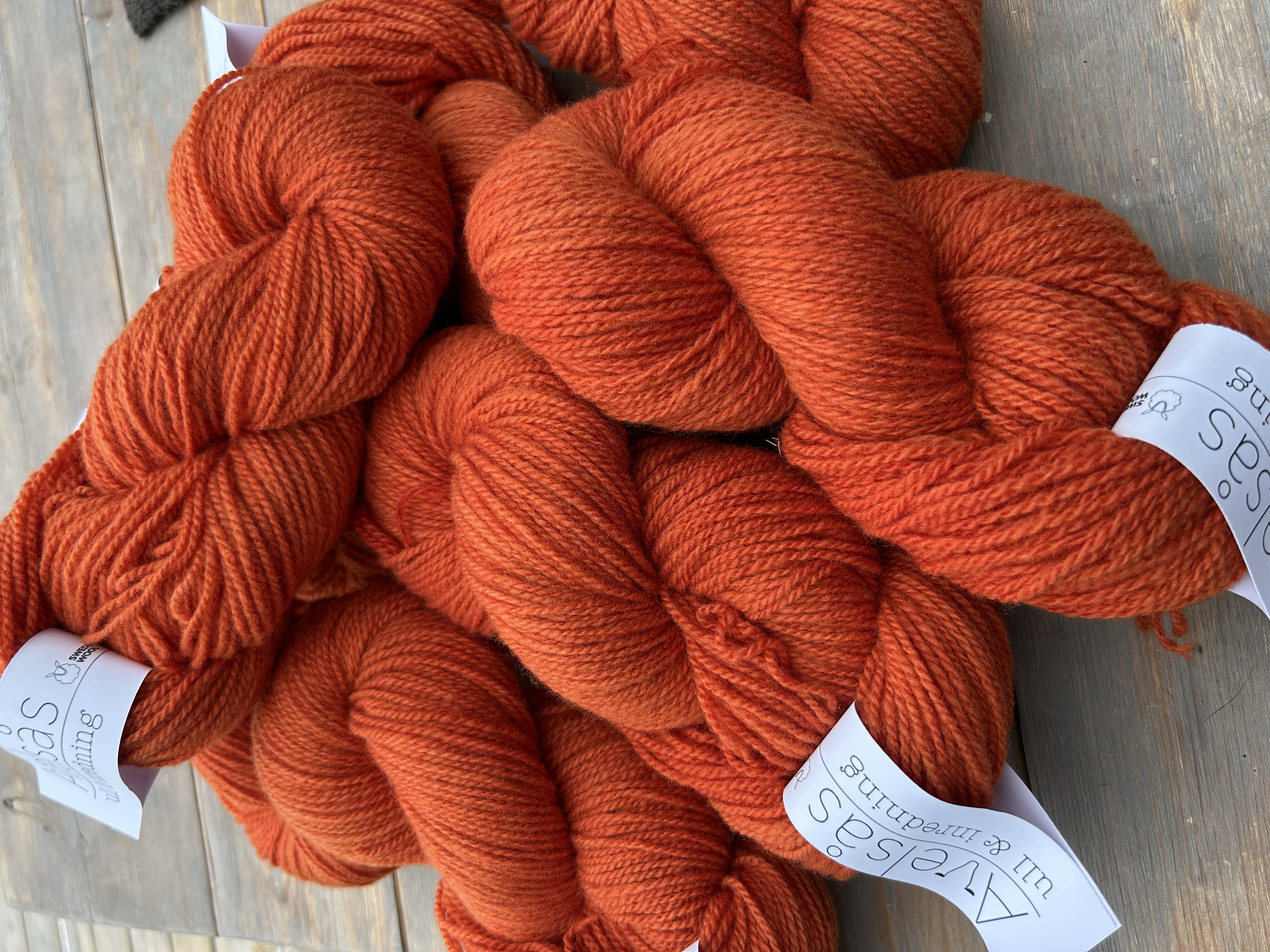 Emperor's Crown 2-ply Jämtland yarn - 2