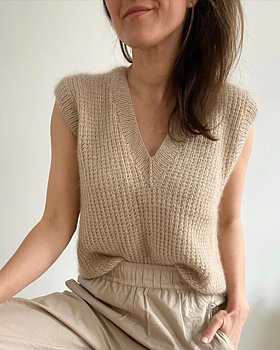 PetiteKnit Friday Slipover V-neck