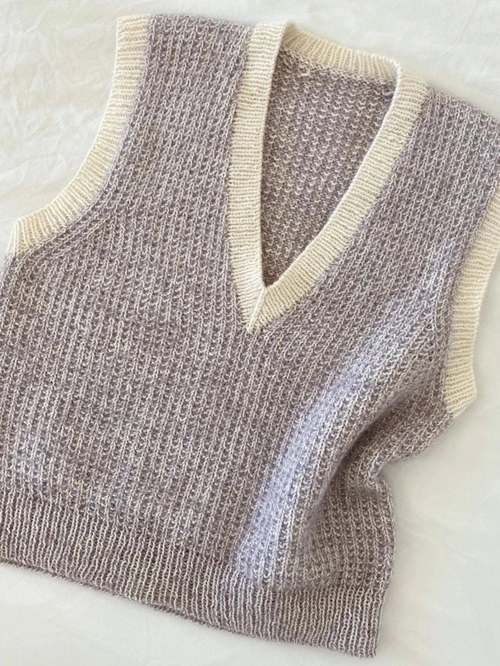 PetiteKnit Friday Slipover V-neck - 4