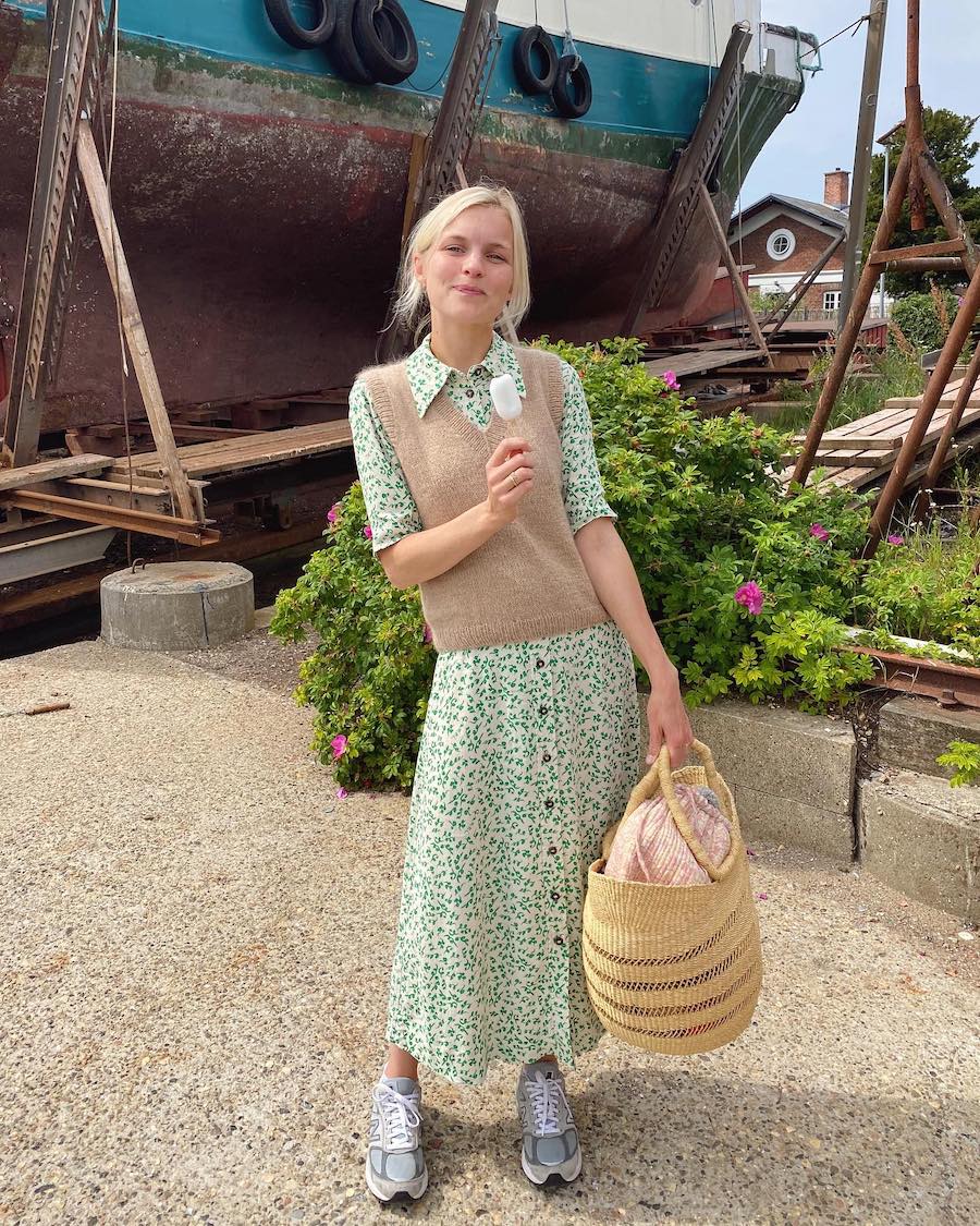 PetiteKnit Stockholm Slipover V-neck - 5