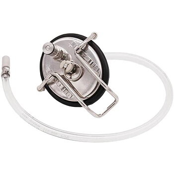 Carbonating cornelius keg lid