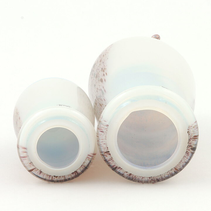 Monica Backström (1970s) Two Stylistic Glass Penguins 11–18 cm