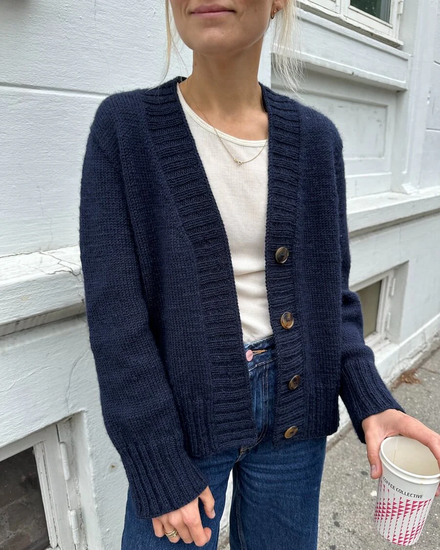 PetiteKnit Eva Cardigan (20 m st 4)