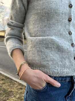 PetiteKnit Copenhagen Cardigan (21 m st 4)