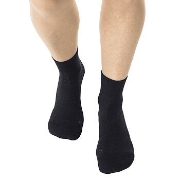 Sportssokker med bred tåboks – Funq Wear WIDE+ Quarter
