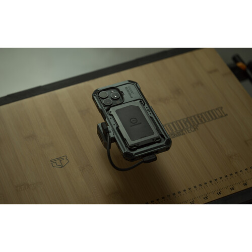Tilta Khronos Case Power Adapter for iPhone - Space Gray - 6
