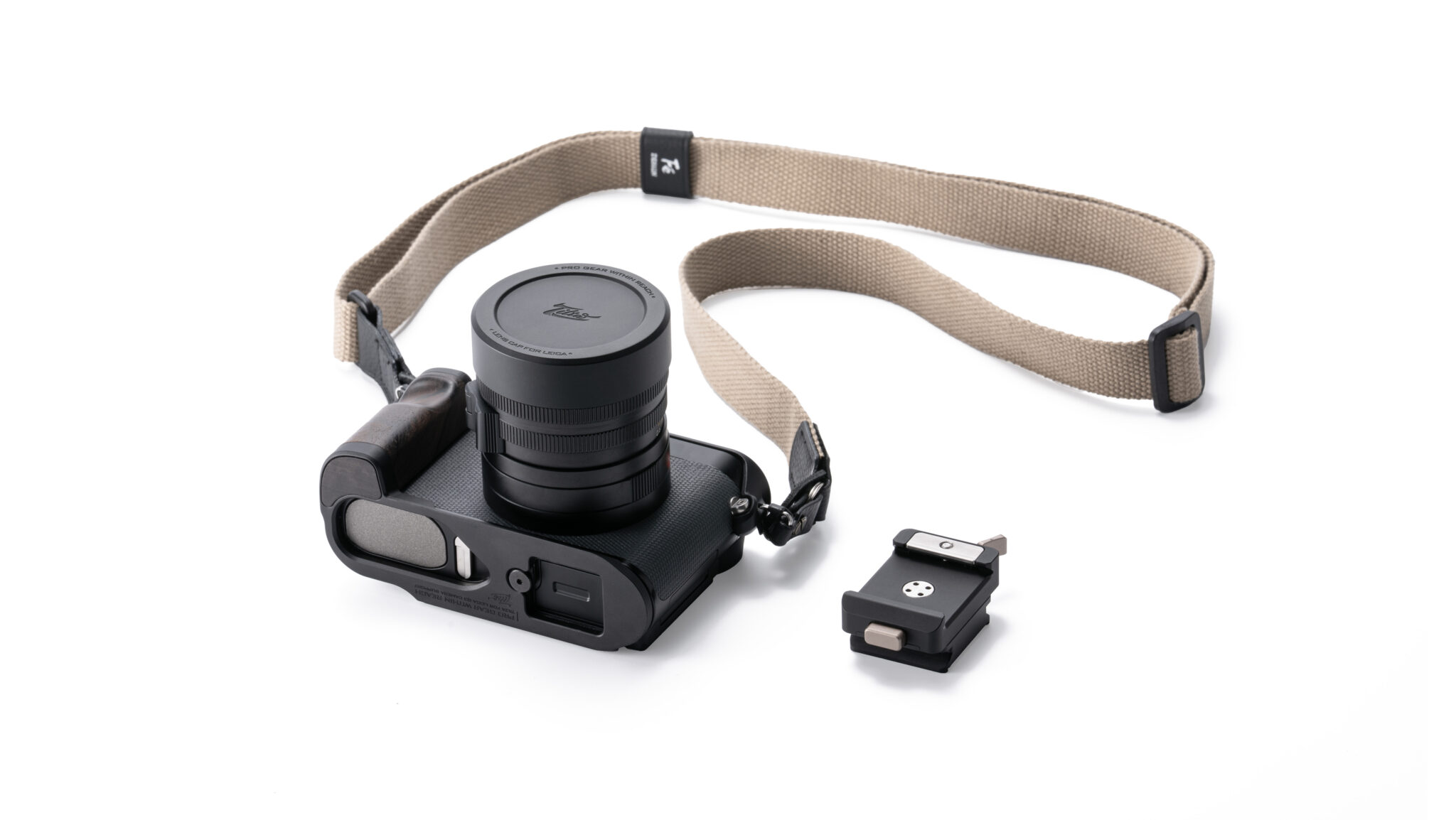 Tilta Vintage Camera Cage for Leica Q3 Travel Kit - Black - 4