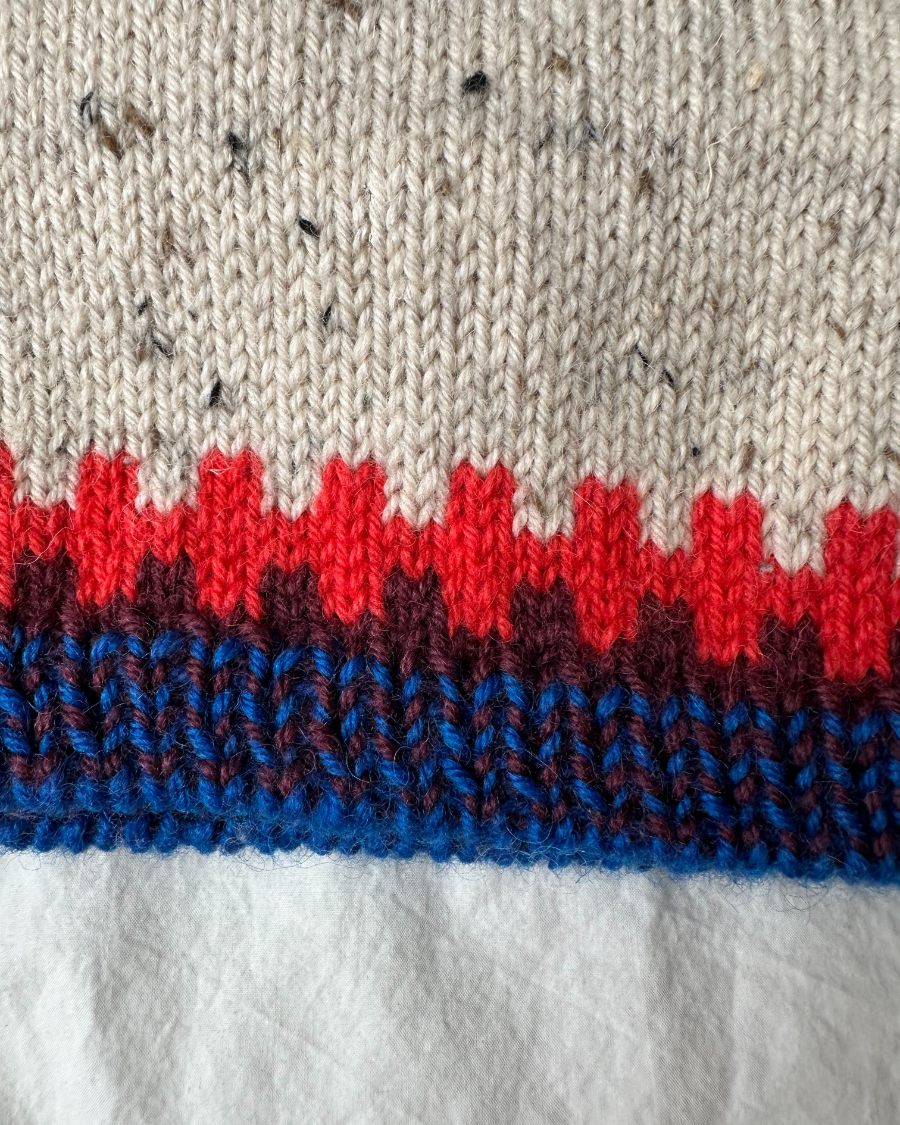 PetiteKnit Cross Sweater (20 m st 4) - 4