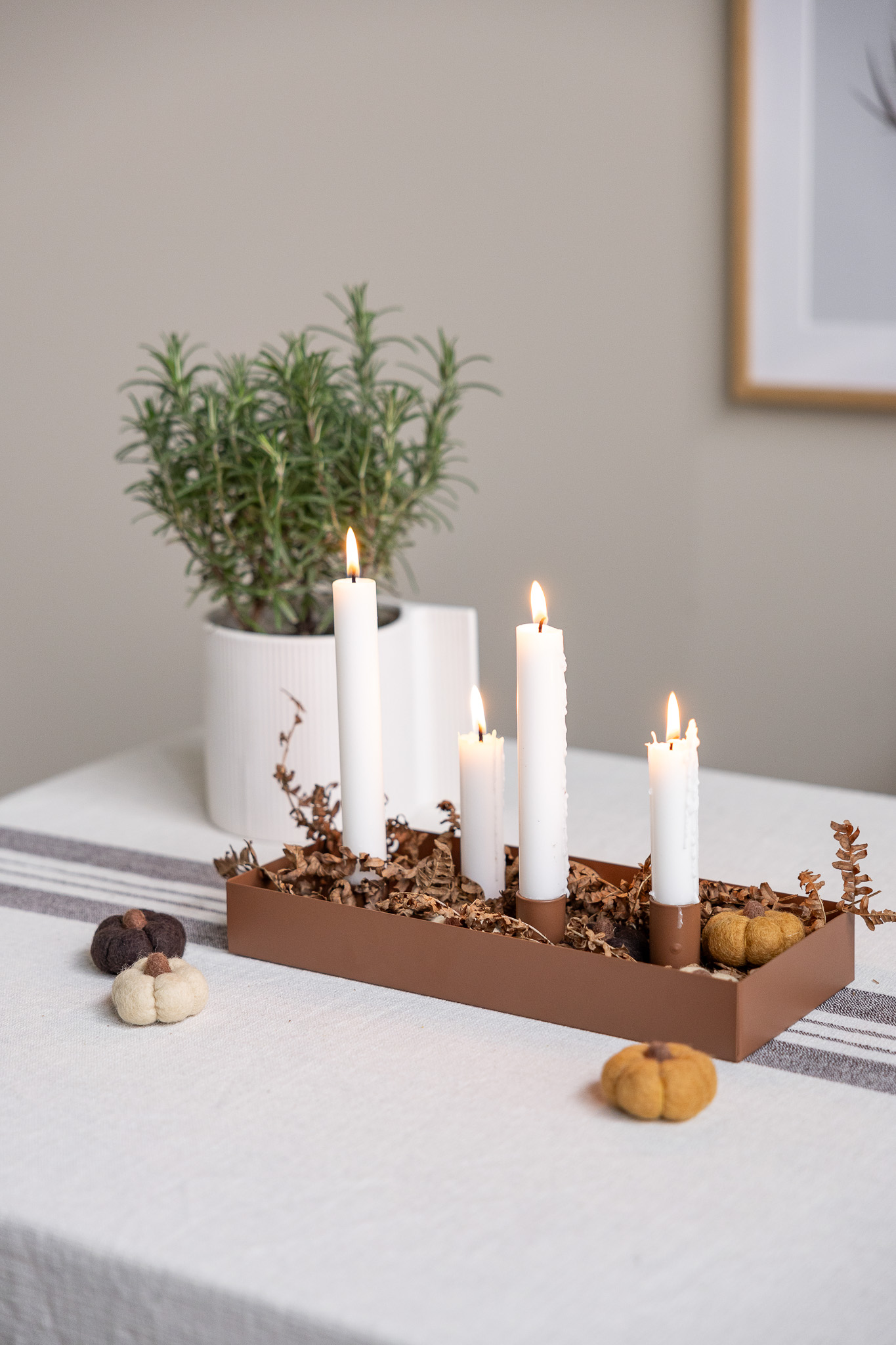 Sund - Liten brun ljusstake med magnetiska ljushållare - 30 x 13 x 4 cm - 3