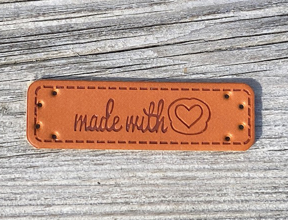 Letherlabel brown handmade heart 50x15mm
