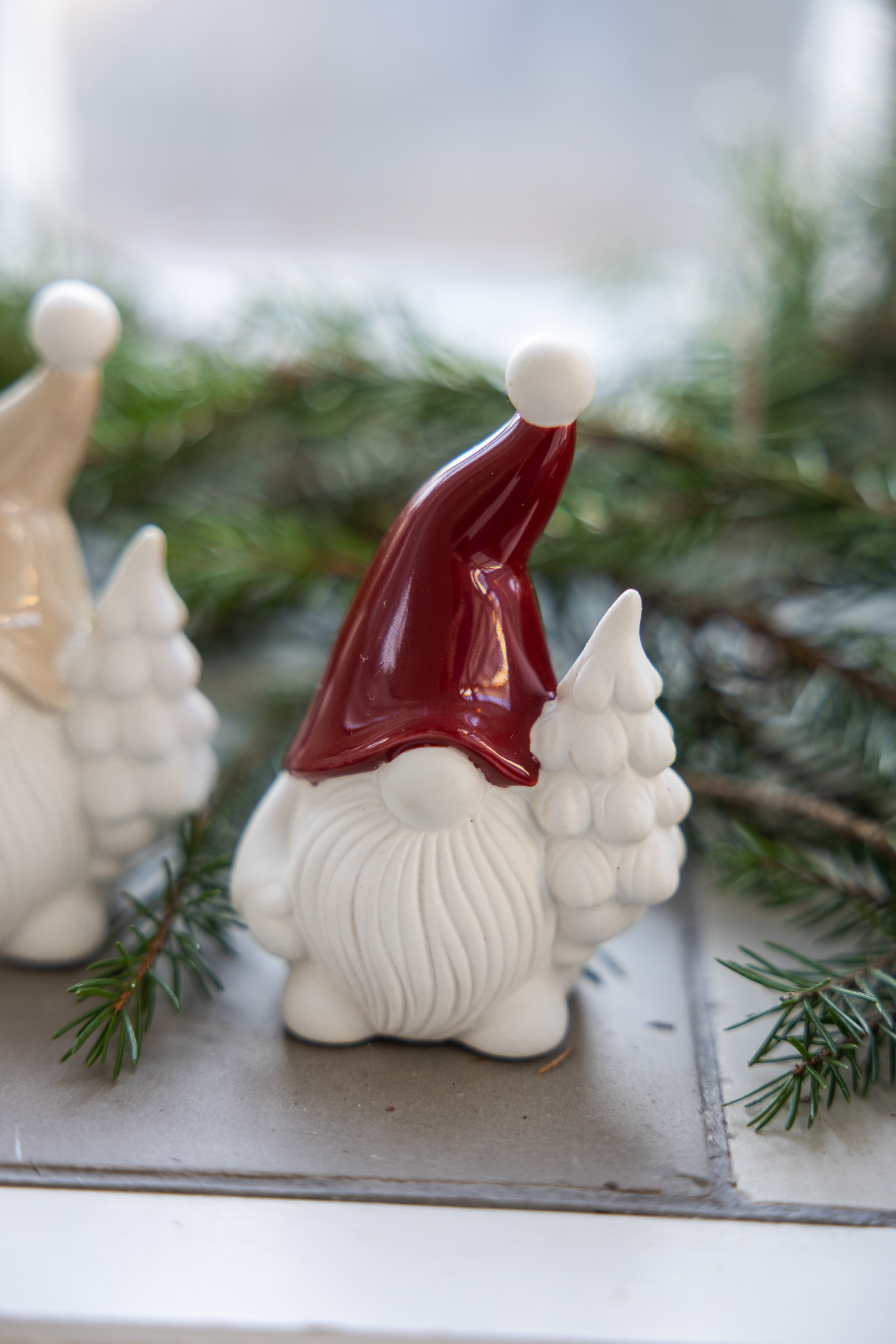 Vilgot - Tomte - Röd dekoration - 5 x 5 x 9 cm