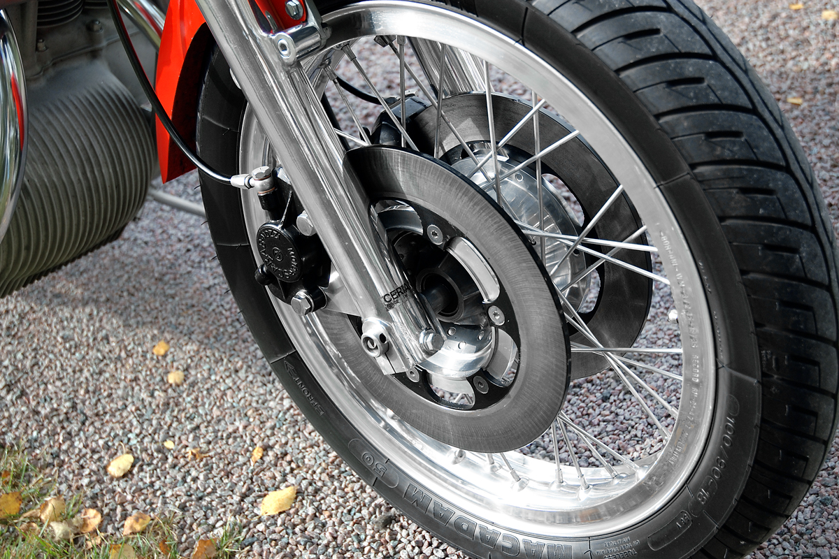 Juli 2025: Supermotors och klassiska MV Agusta! - 4