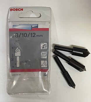 Ett set med försänkare från Bosch