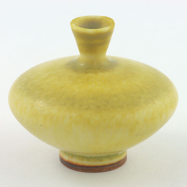 Berndt Friberg (1960s) Unique Yellow Haresfur Vase 3,5 cm