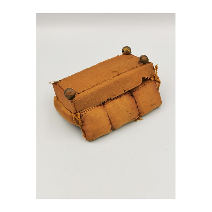 Second Hand Nukkekoti - Vintage Sohva 1950-luvulla