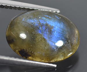 Piedra preciosa labradorita suelta natural ovalada de 4,50 ct de 14 x 10 mm con un impresionante juego de colores