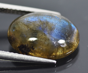 Piedra preciosa labradorita suelta natural ovalada de 4,50 ct de 14 x 10 mm con un impresionante juego de colores - 3