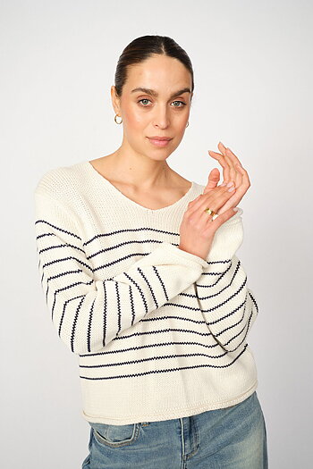 MMBine LS V-neck Stripe Knit Ecru