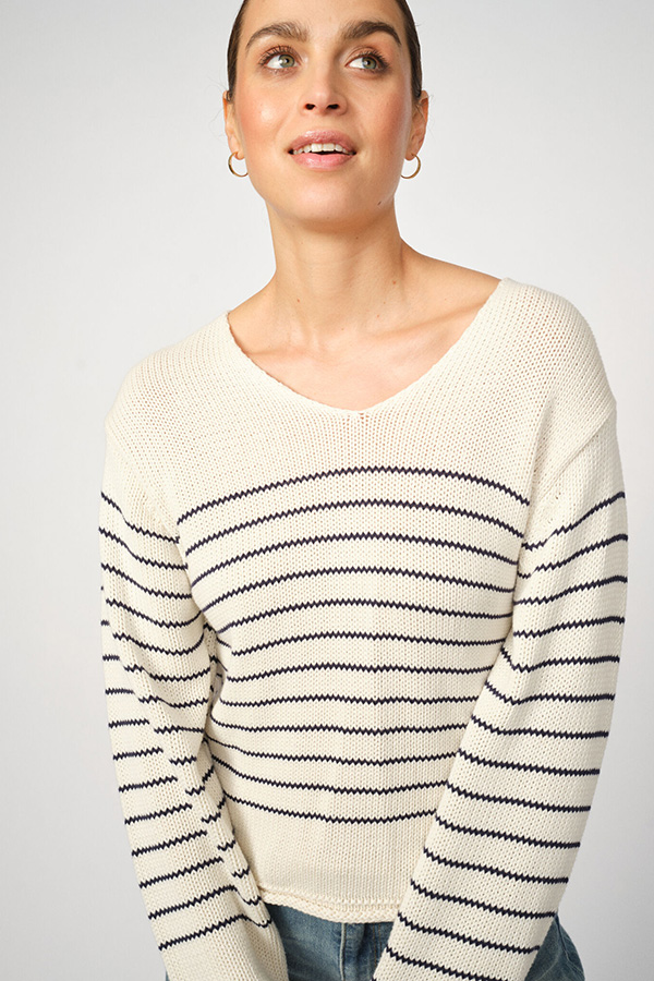 MMBine LS V-neck Stripe Knit Ecru - 5