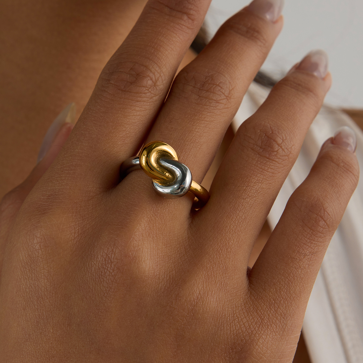 Celéste Ring Hersilie 18K Gold
