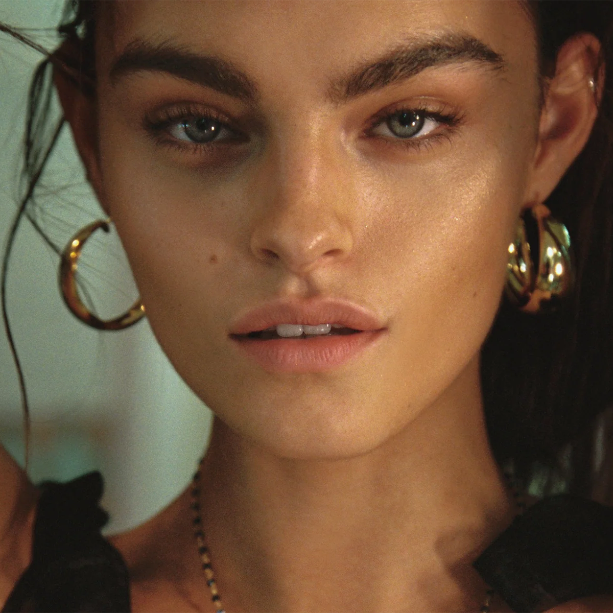 Celéste Earrings Ophidia 18K Gold | Smycken | Klocktema