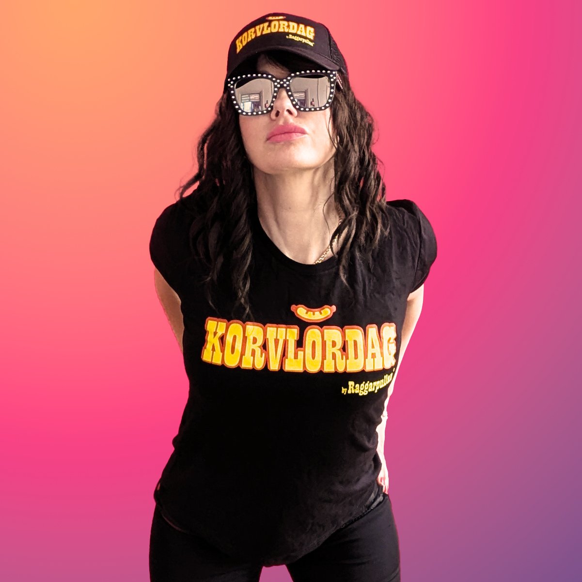 RAGGARPULLAN - TRUCKER CAP, KORVLÖRDAG (BLACK)