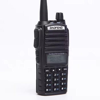 UV-82 Manual Dual Band Radio UHF/VHF, Baofeng