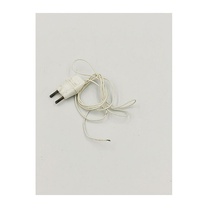 Dockhus Second Hand -  El Kontakt och Kabel