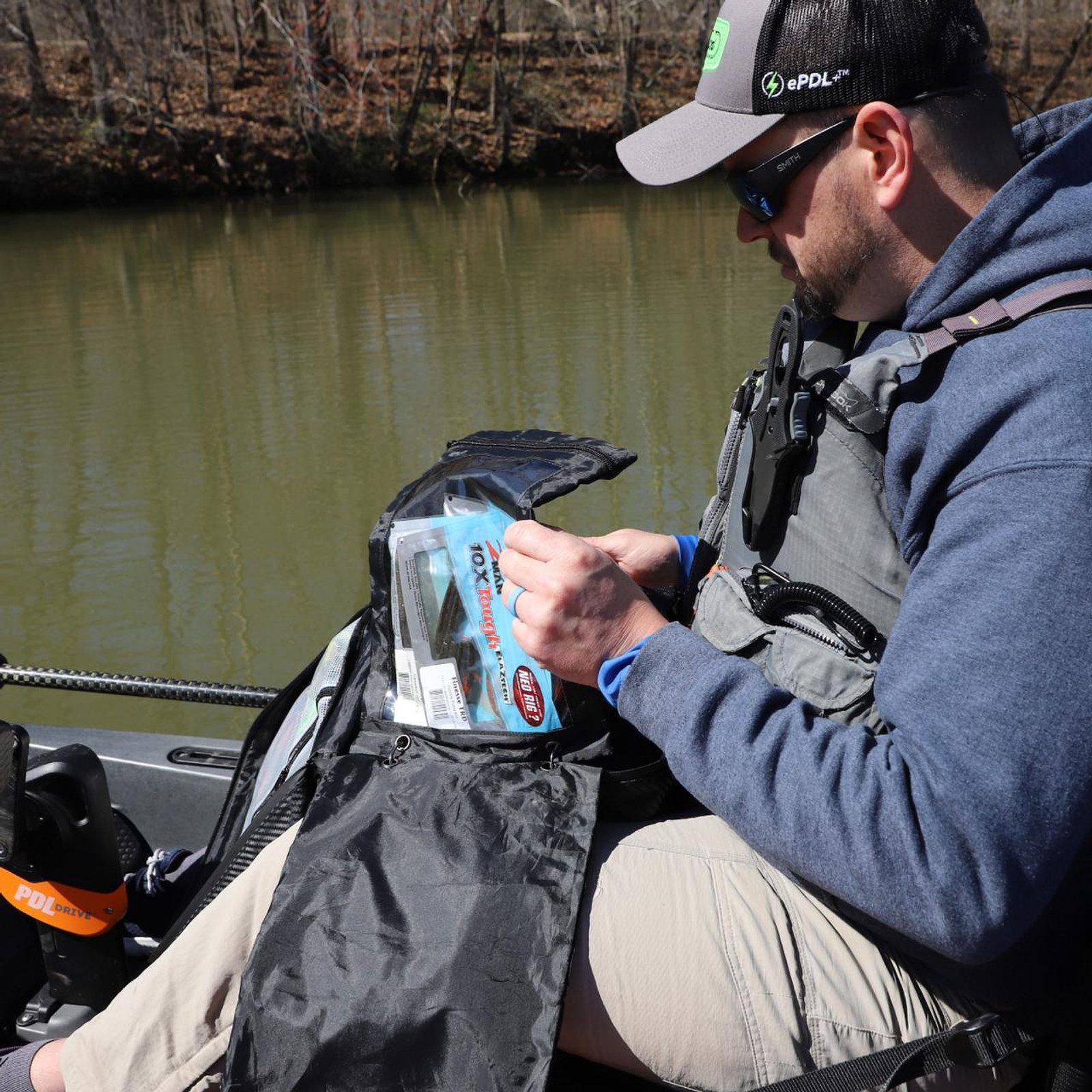 Yakattack 14" x 12" HD Bait Binder, black carbon fiber - 3