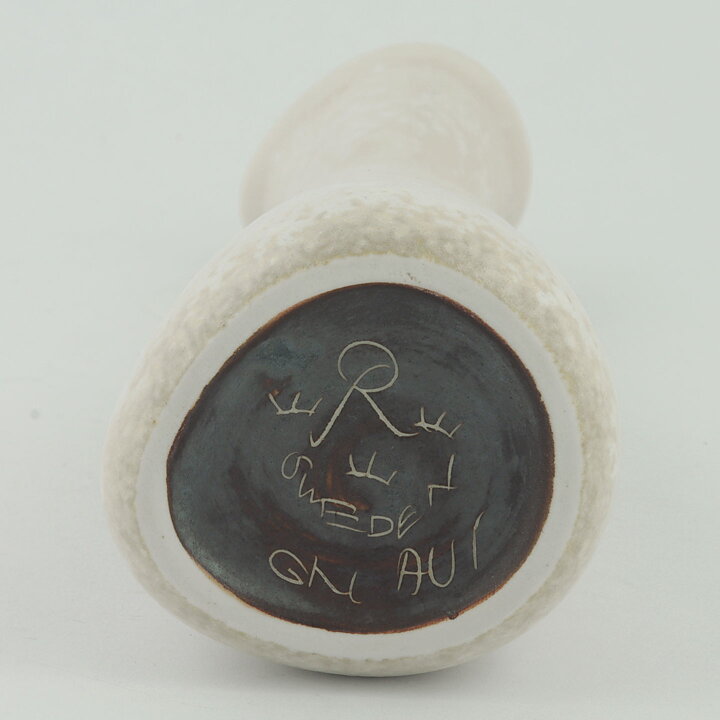 Gunnar Nylund (AUI 1950s) White Modern Vase 21 cm