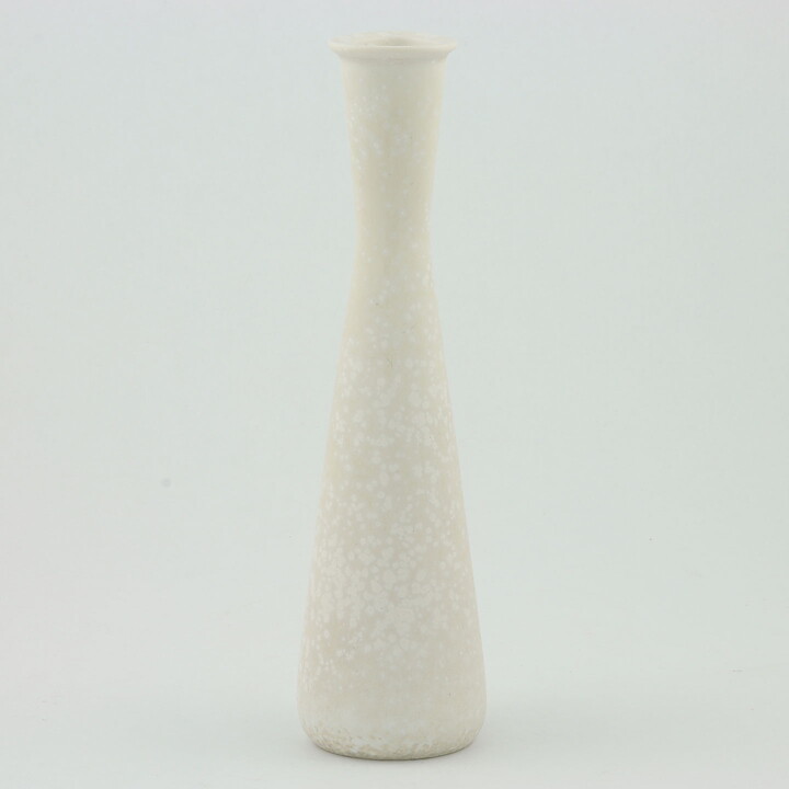 Gunnar Nylund (AUI 1950s) White Modern Vase 21 cm