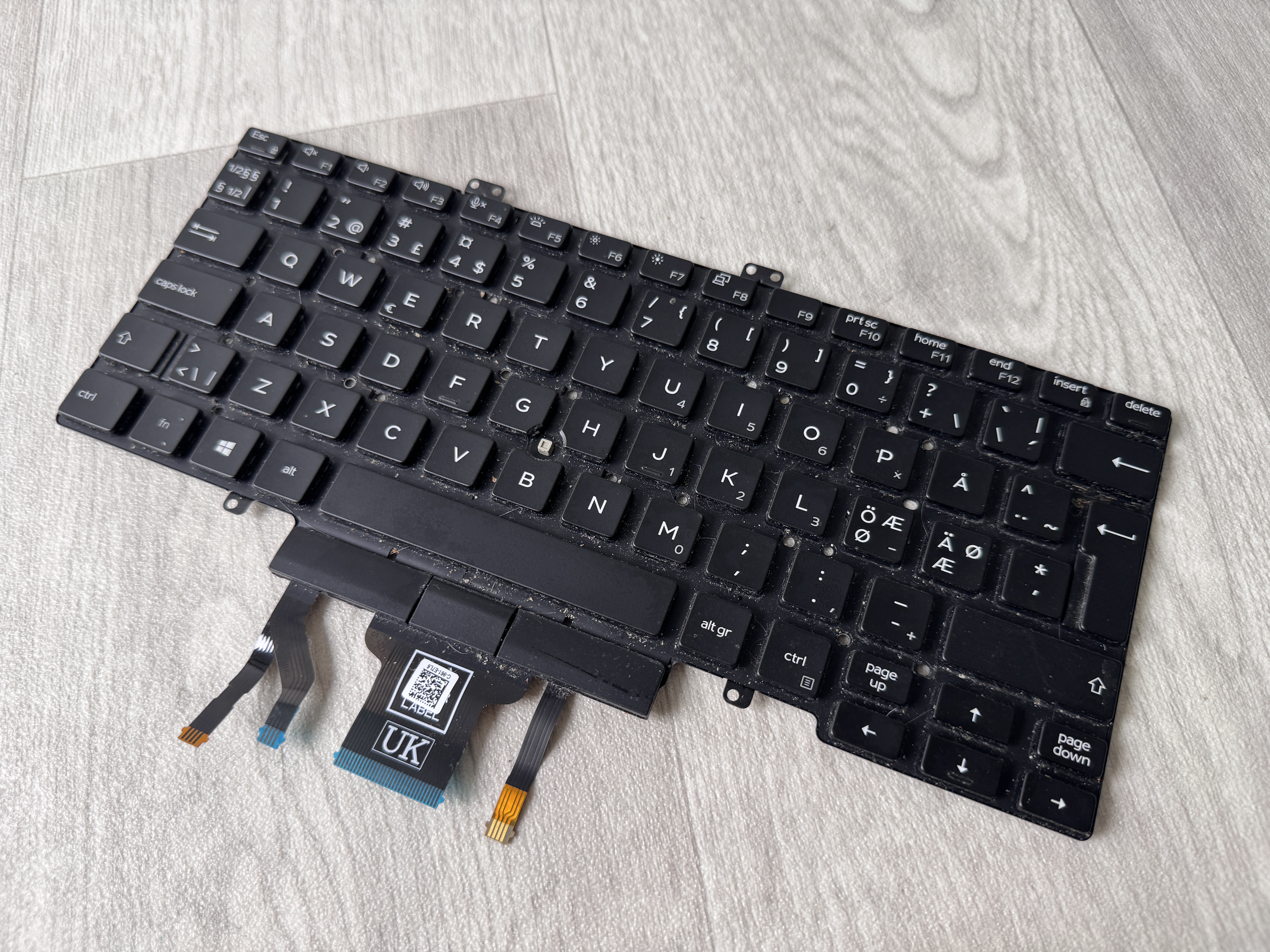 Original Dell Tangentbord Keyboard Latitude 7400 5400 5410 5411 08YPHK 8YPHK CN-08YPHK