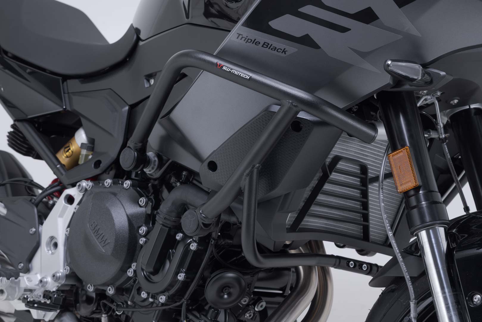 BMW F900XR 2020-2025