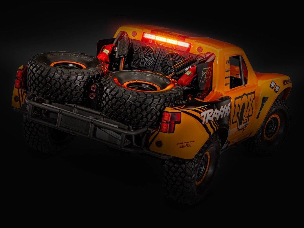 Traxxas UDR 4WD TQi TSM LED-set RTR FOX1 - 5