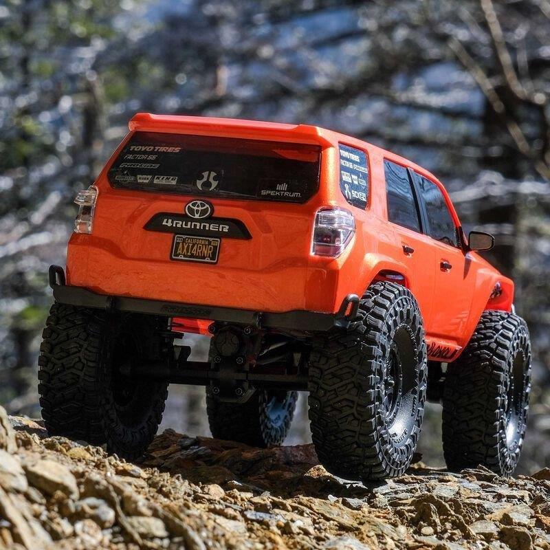 AXIAL 1/24 SCX24 Toyota 4Runner 4X4 RTR Brushed RC (Batt & Char incl), Orange  - 6