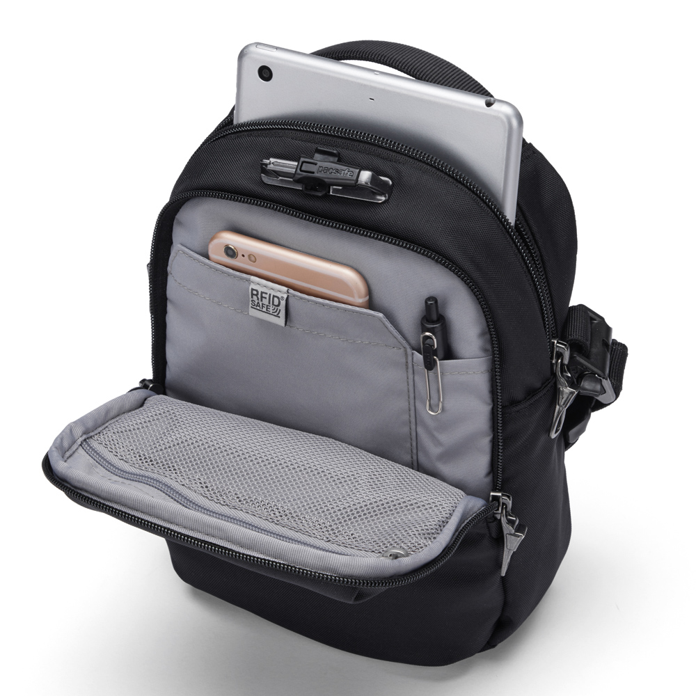 Stöldsäker axelremsväska - PACSAFE V Companion Crossbody Jet Black - 7