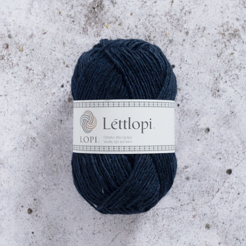 Lettlopi 50 g Navy Blue 9420 Stickfasthet 18 m/10 cm