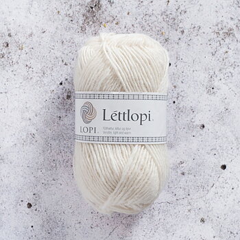 Lettlopi 50 g White 0051 Stickfasthet 18 m/10 cm